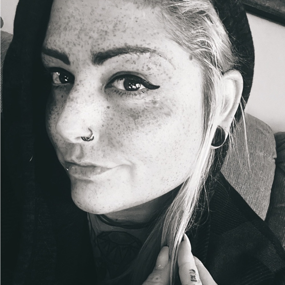 Meet your Posher, Christy